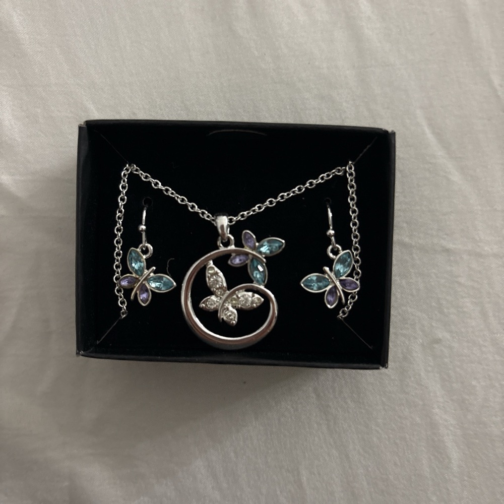 Butterfly Pendant Necklace and Earring Set